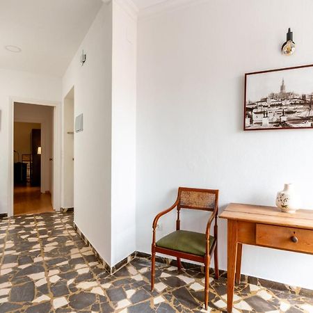 Aoa Conde De Ibarra Apartment Séville Extérieur photo