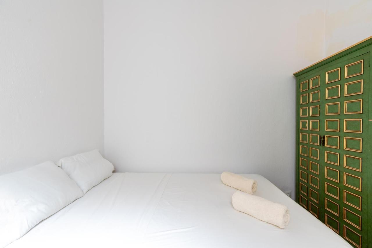 Aoa Conde De Ibarra Apartment Séville Extérieur photo