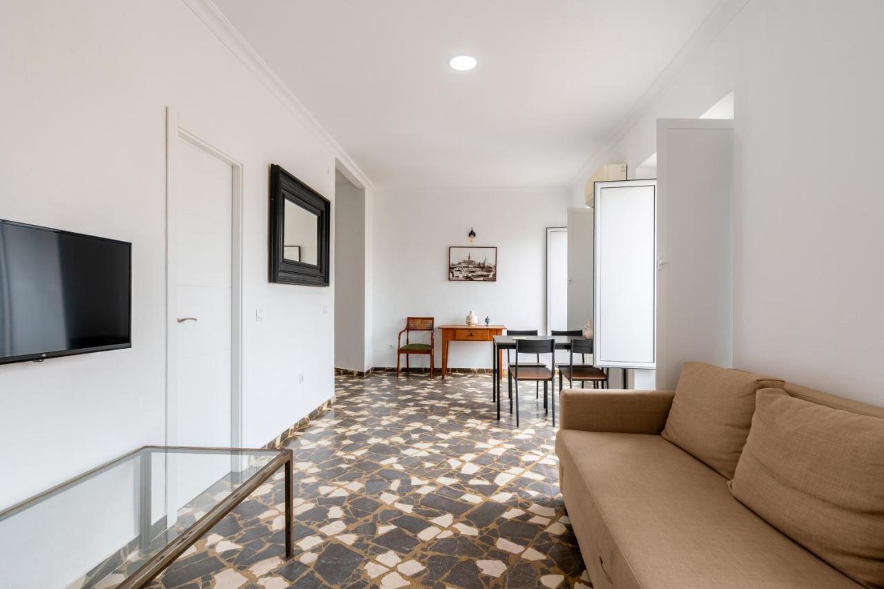 Aoa Conde De Ibarra Apartment Séville Extérieur photo