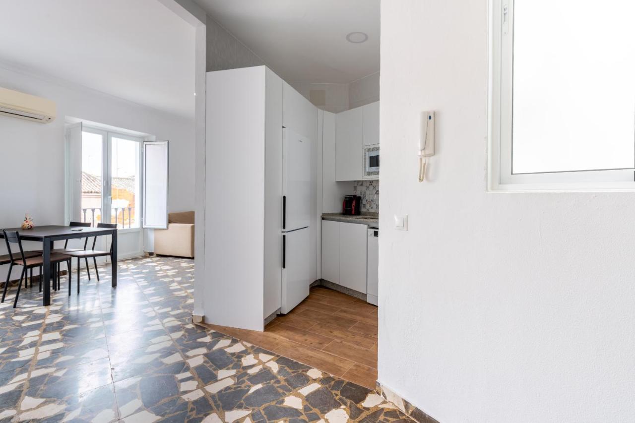 Aoa Conde De Ibarra Apartment Séville Extérieur photo